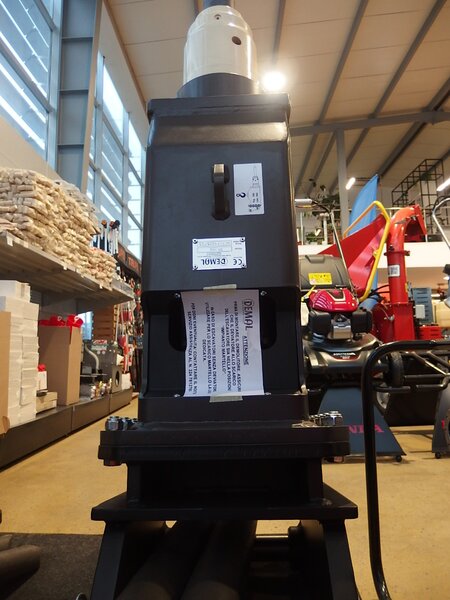 Picon Hidraulic pentru buldoexcavator JCB - Caterpillar